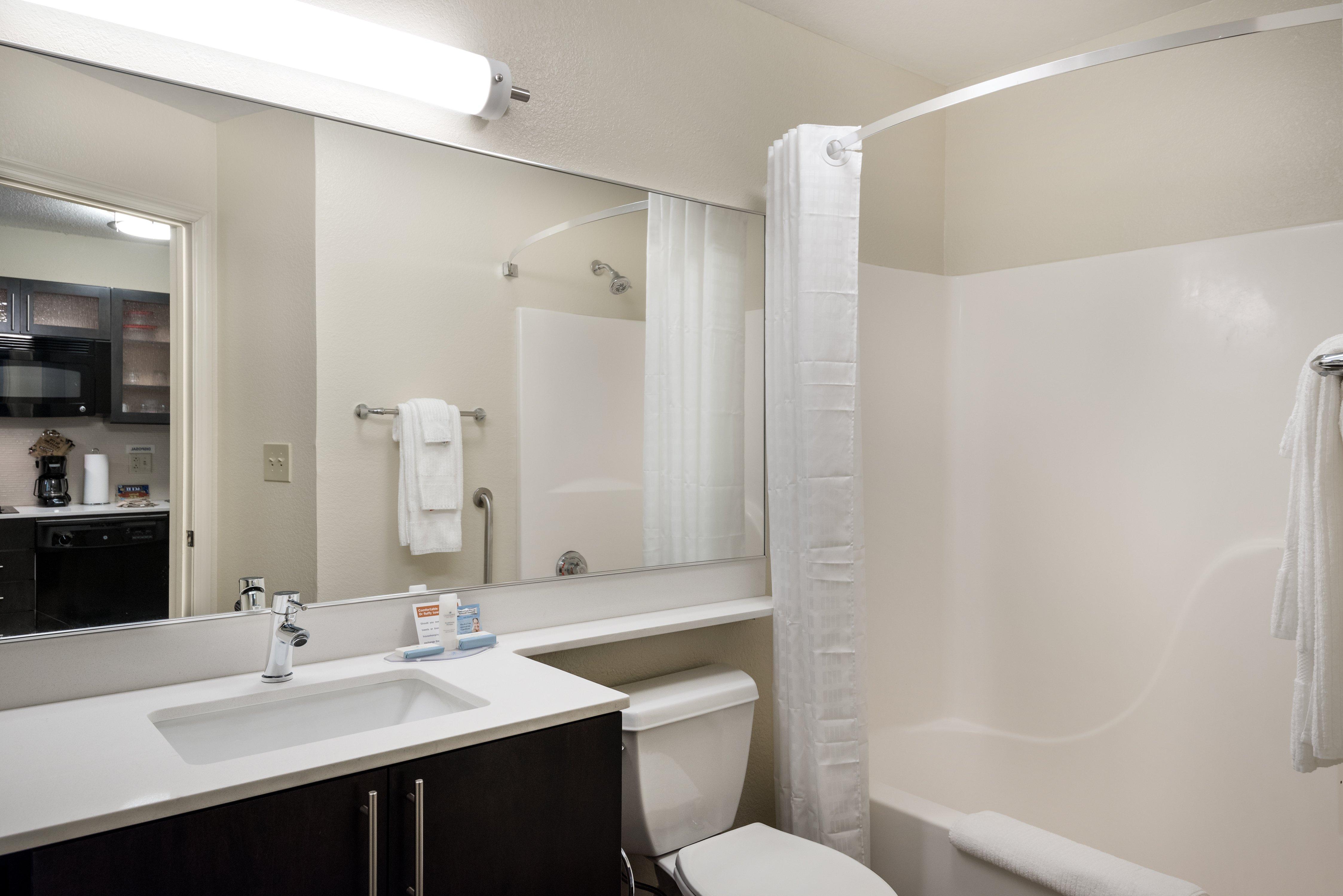 Candlewood - - Arrowood By Ihg Hotel