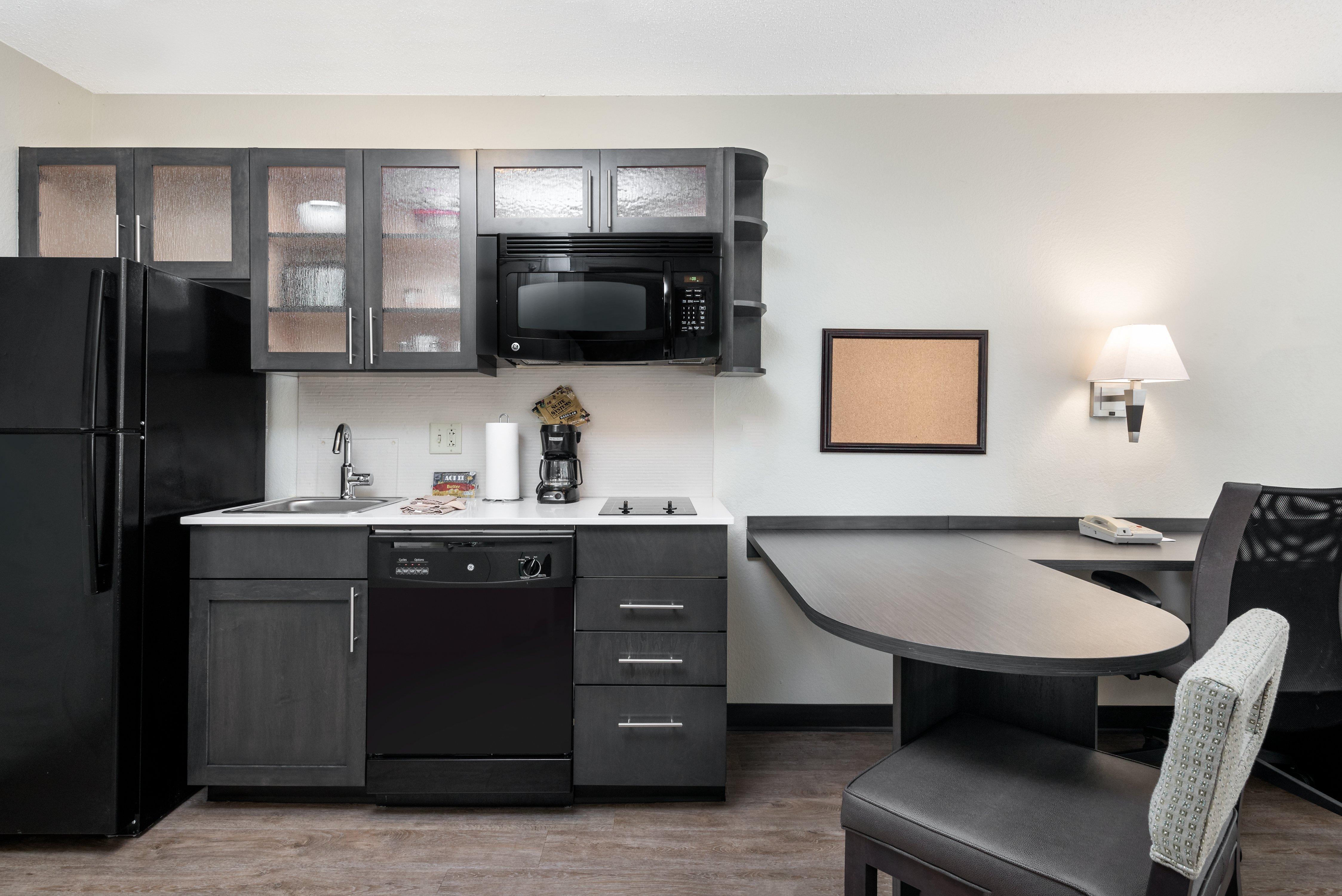 Candlewood - - Arrowood By Ihg Hotel